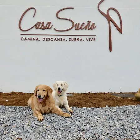 Auberge de jeunesse Casa Sueno *